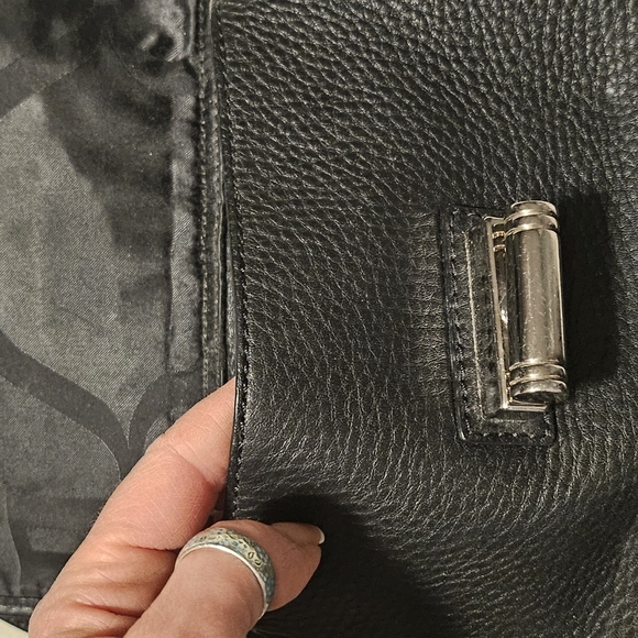 Banana Republic Black Leather Shoulder Bag - Picture 6 of 13